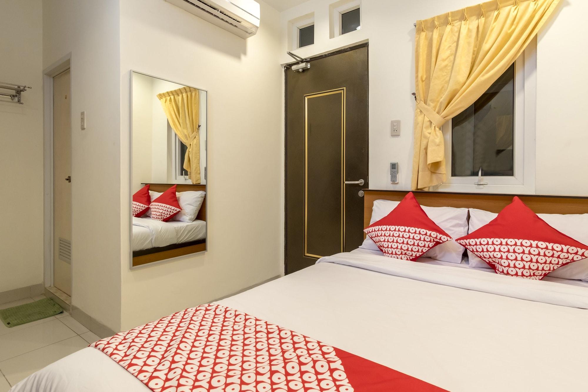 OYO 294 Andrea Residence Syariah Medan Exterior foto